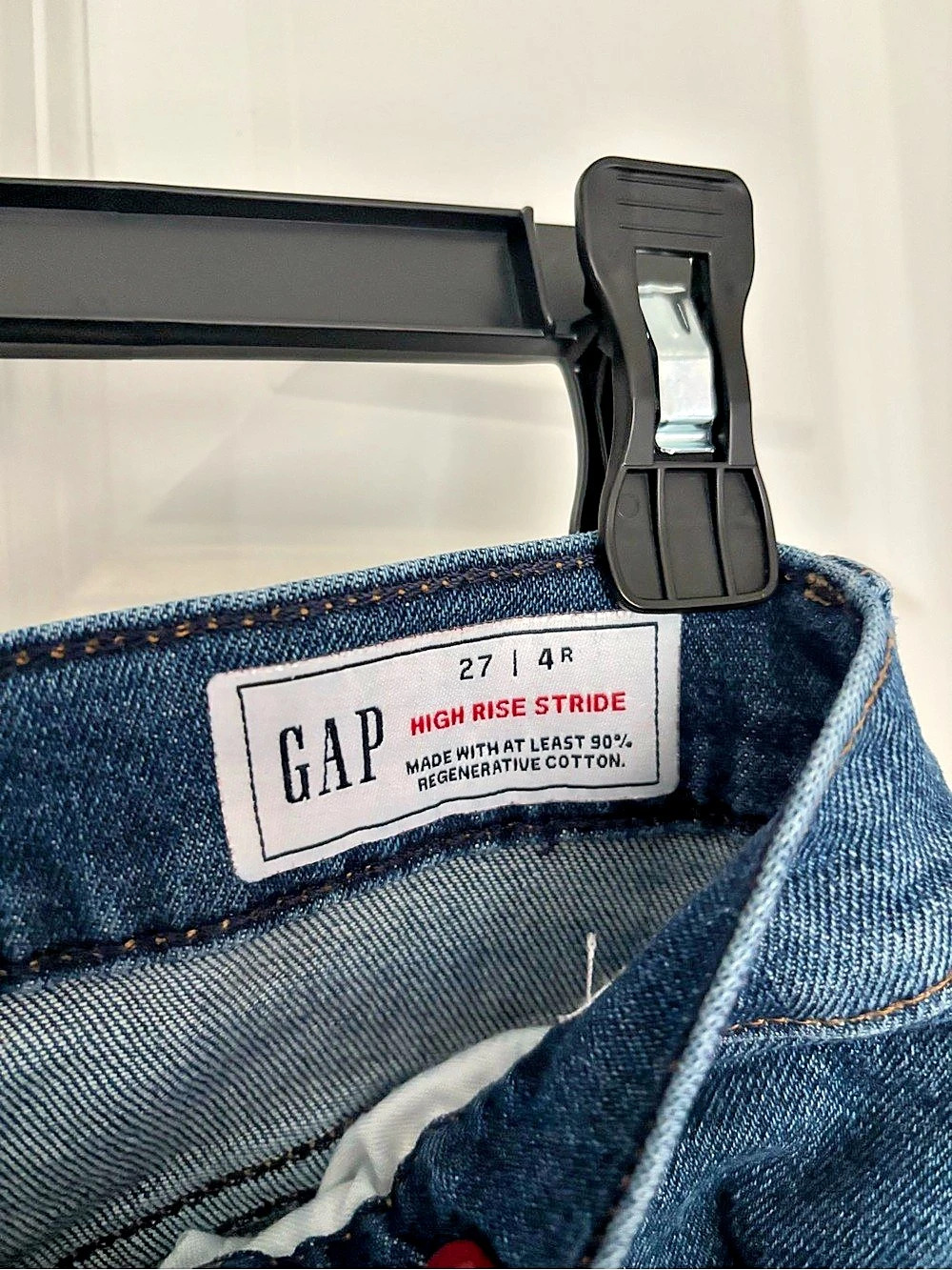 GAP High Rise Stride Jeans - Picture 3 of 3